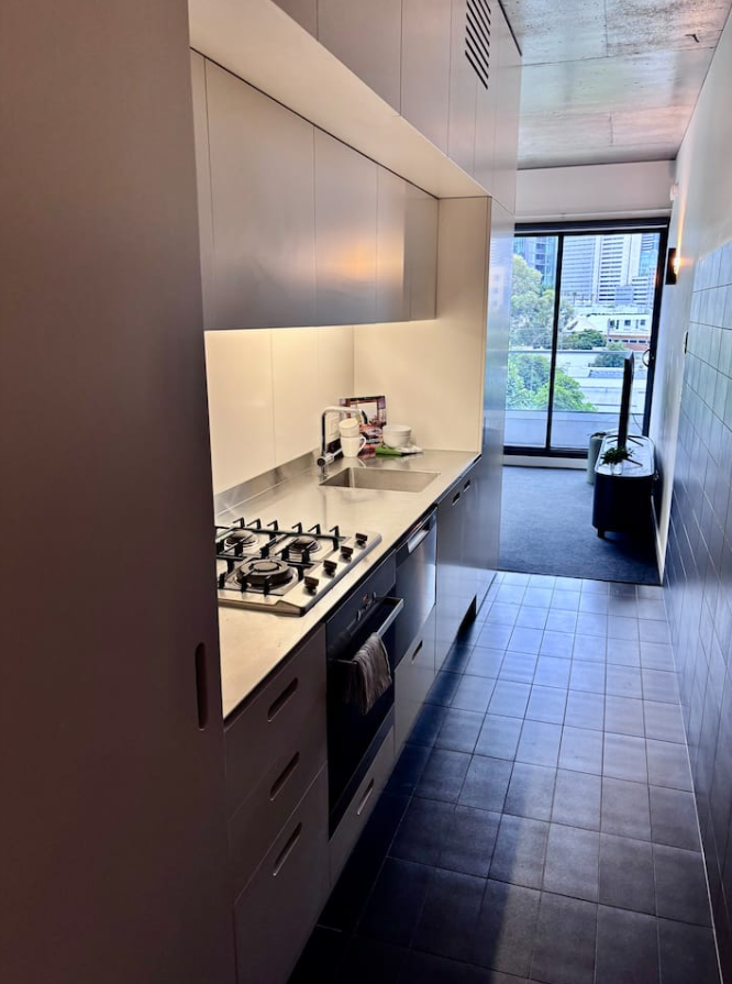70 Southbank Boulevard, Southbank, Vic 3006